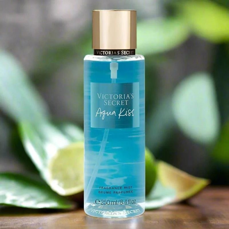 Victoria Secret Aqua Kiss Body Mist Spray (8.4oz)