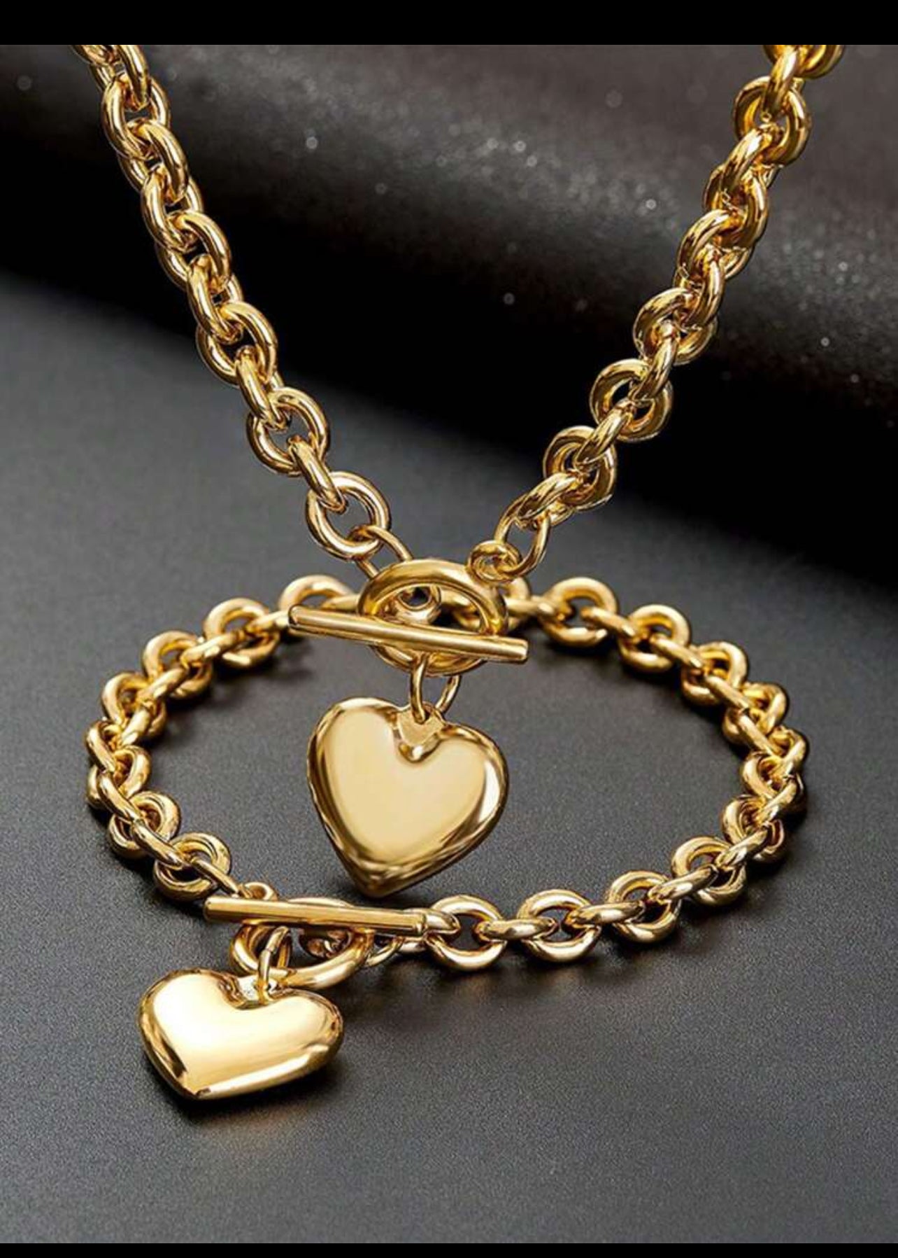 Zuri  Z1019 2pcs/Set 18K Gold Plated Bracelet Necklace Charm Chunky Stainless Steel Chain Heart Toggle.