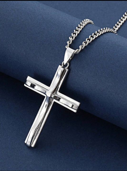 Zuri Silver Cross Fashion Stainless Z326 Steel Cross Pendant Necklace, unisex