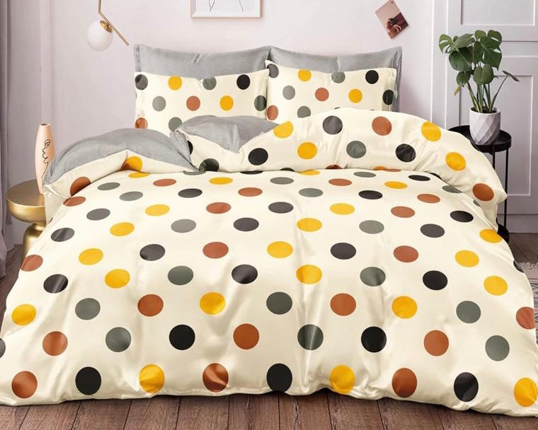 Cream Polka Dot Complete Bed Sheets Set